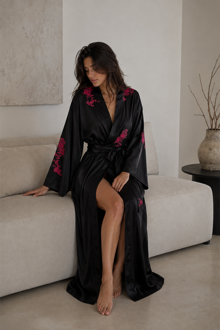 Kasumi Signatures black garden kimono robe