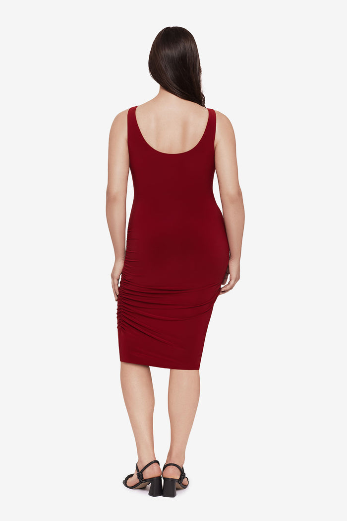 Regi Shaping Dress in Crimson