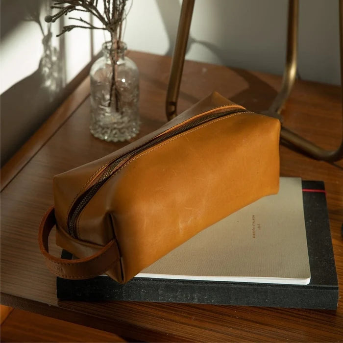 Axum Dopp Bag