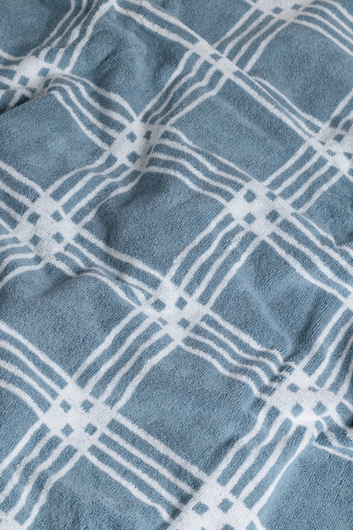 Baina Frisa Pool Towel