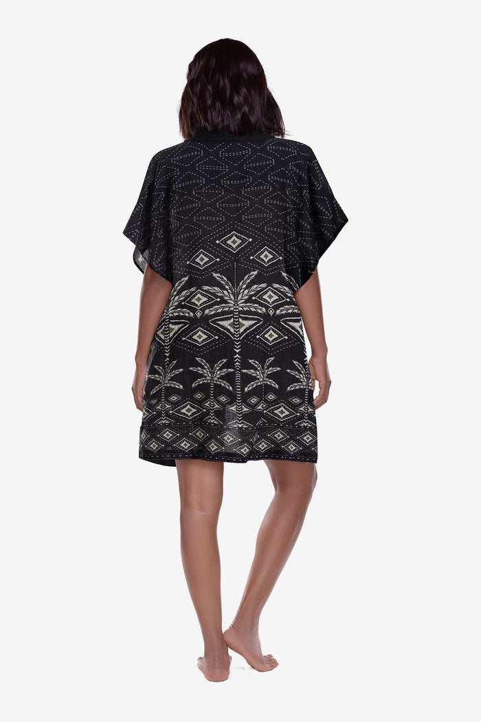 Beach Shirt Cover Up in Perla Palma