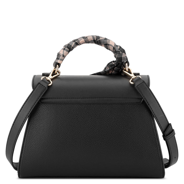 226303010820