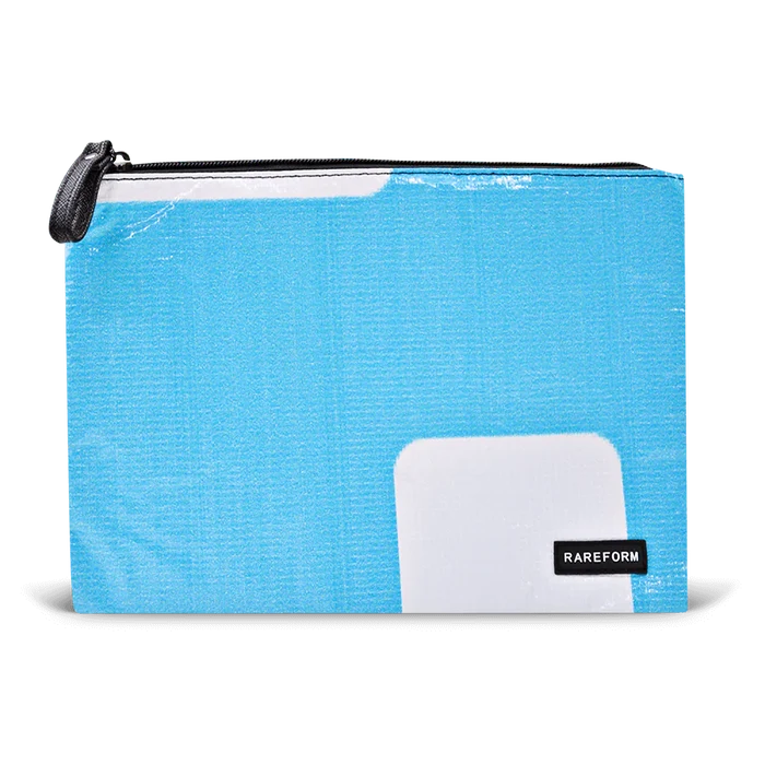 Charlie Billboard Pouch