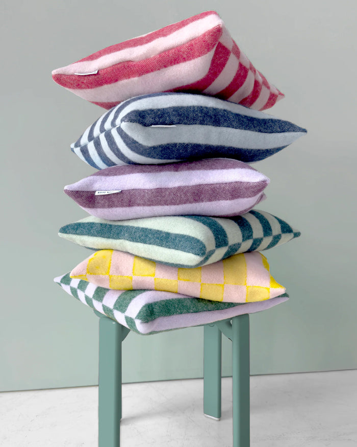 Cushion Cover CANDY WRAP Lilac / Green 20 x 20in