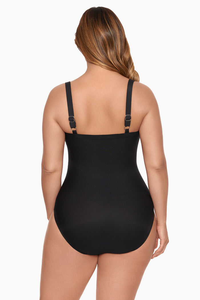 DD-Cup Kara One Piece in Colorblock