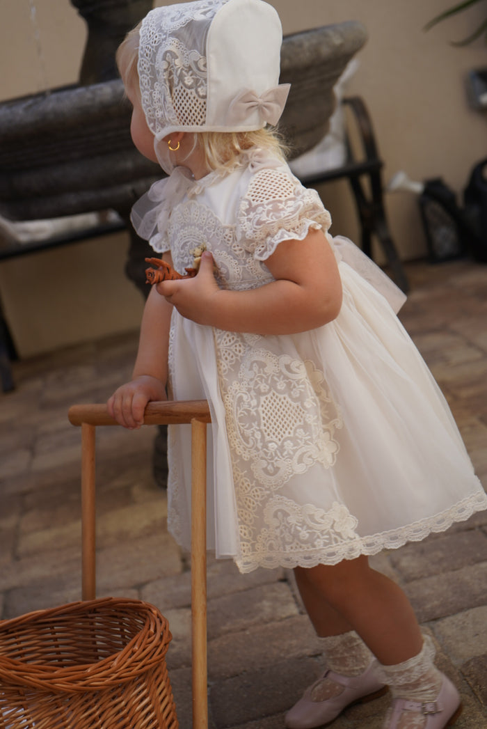 Edwarda Beige/Ivory Lace 3-pc Girl Set