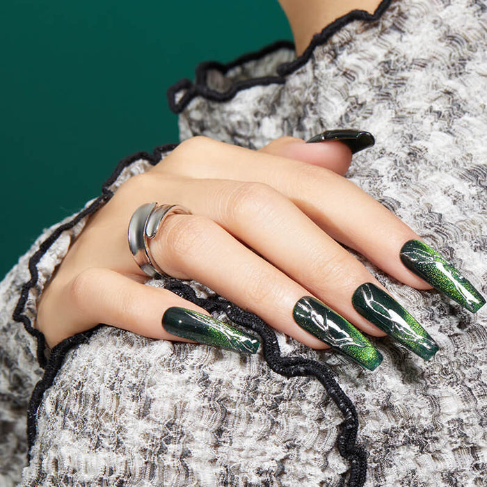 Emerald Forest - Modelones Gel Nail Polish Cat Eye Gel 15ml Inspire Gel MODELONES #emerald-forest