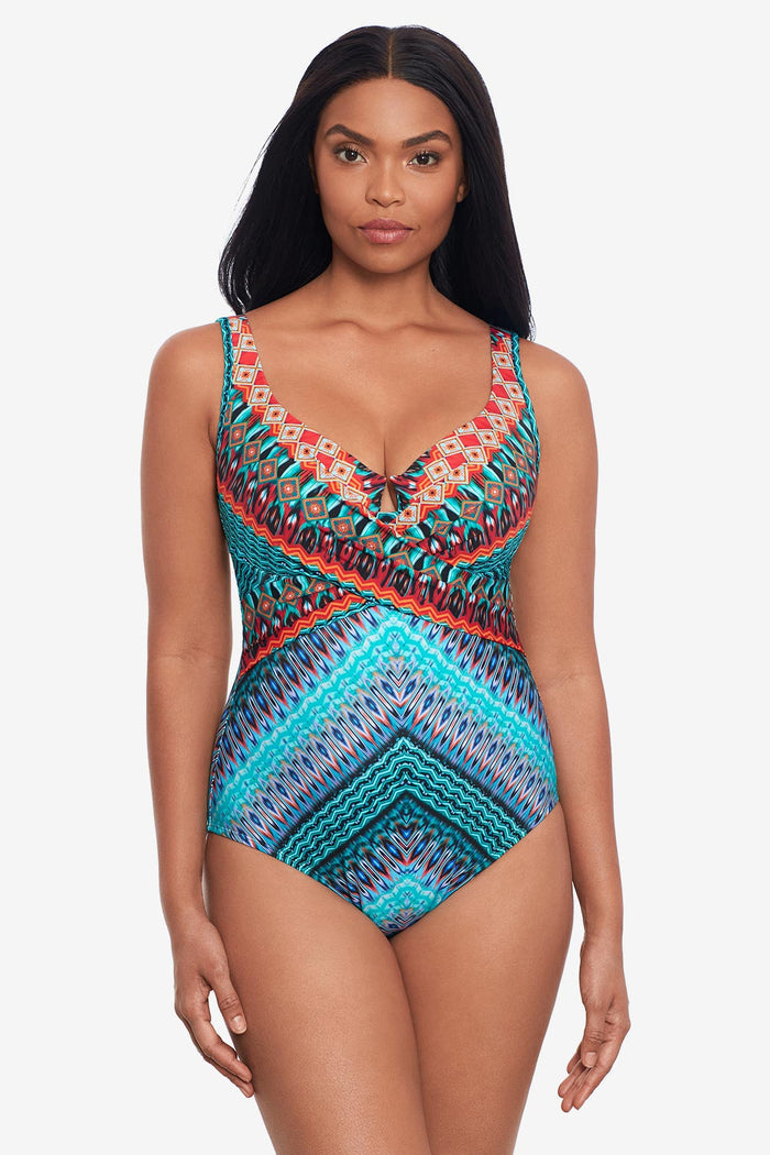 Escape One Piece in Casbah