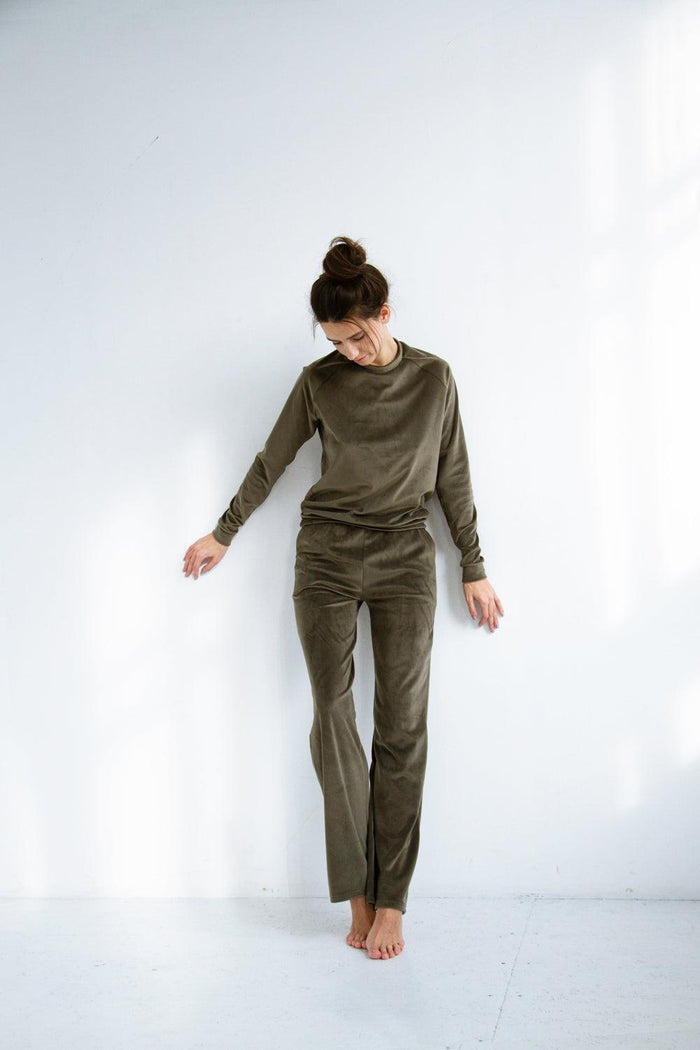 Foxy Olive sweater - Sweater by yesUndress. Shop on yesUndress