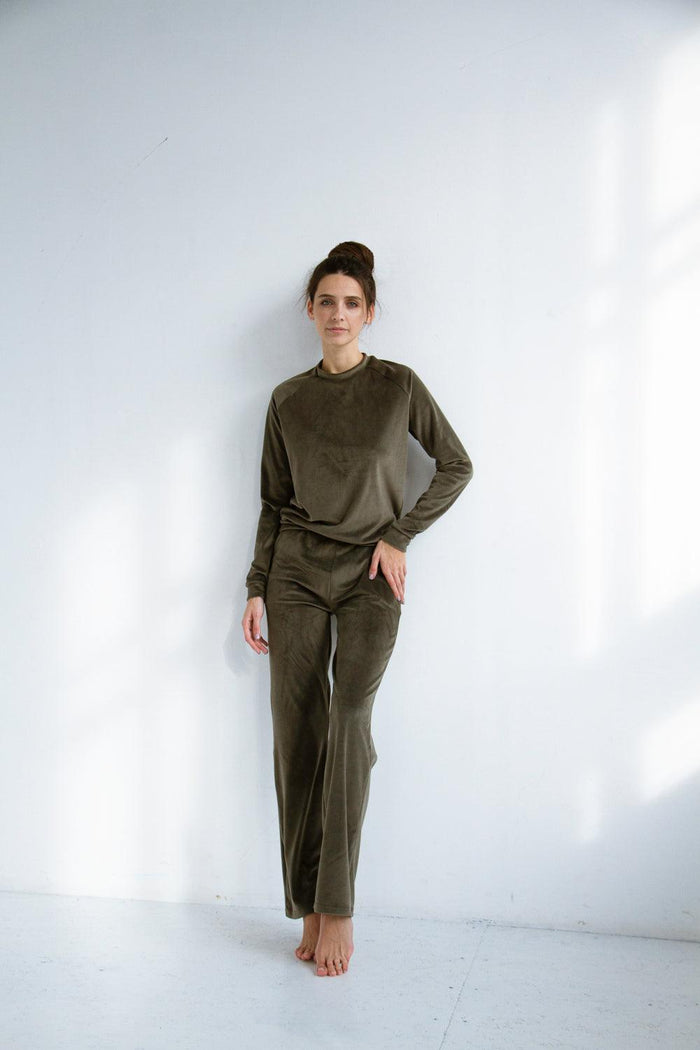 Foxy Olive sweater - Sweater by yesUndress. Shop on yesUndress