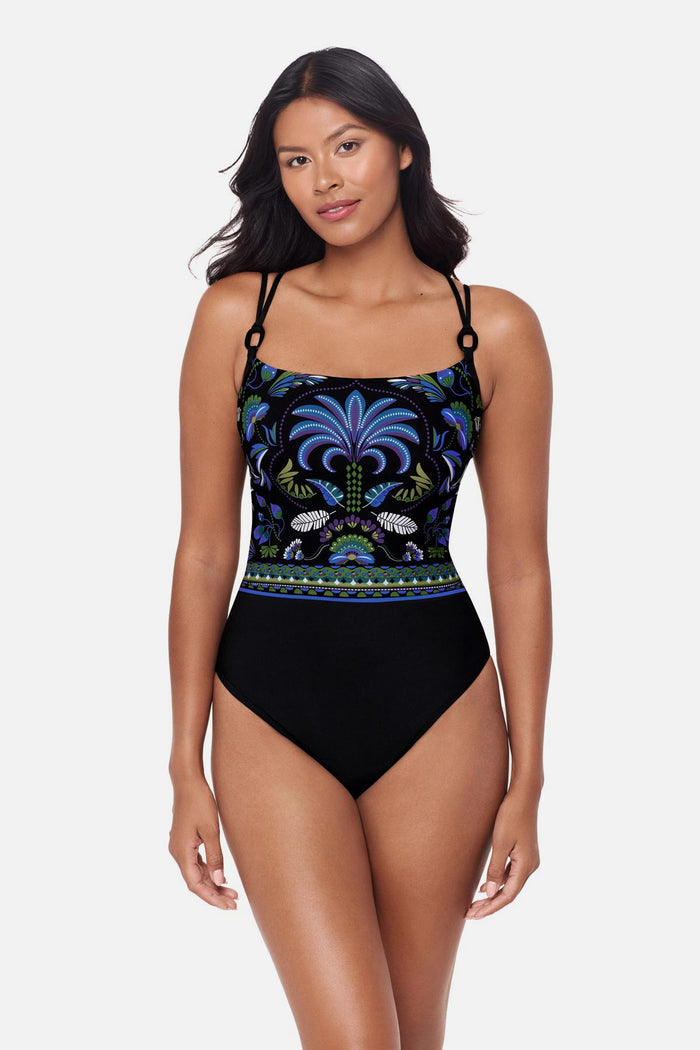 Georgie One Piece in Taj Mahal