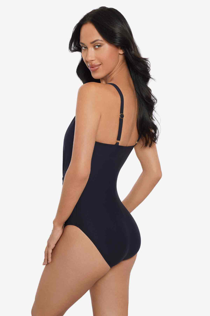 Gianna One Piece in Chain Link