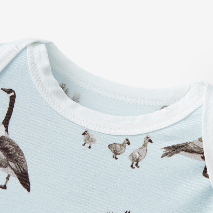 Goose Luxe Stretch Newborn Gown & Hat Set
