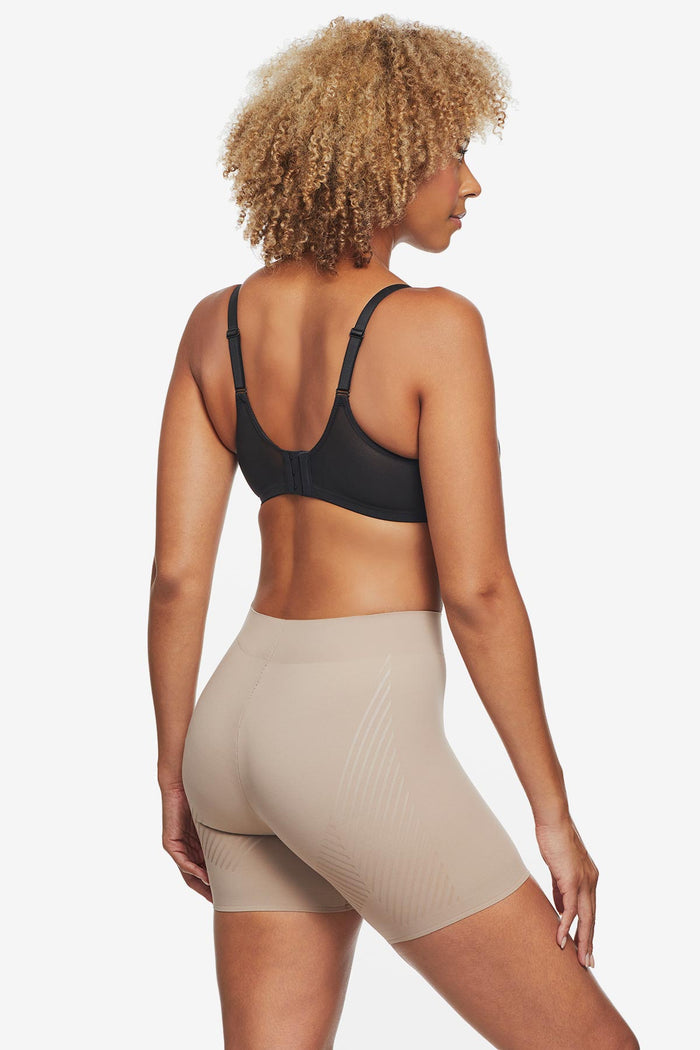 Iconic Core Mid-Thigh Shaping Short with Rear Lift