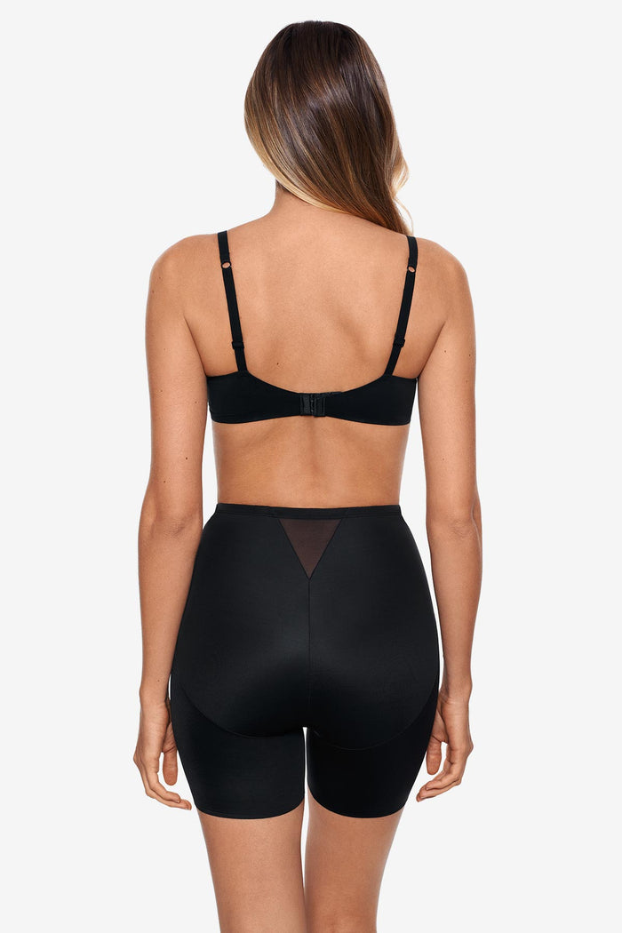 Instant Tummy Tuck! Shaping Mid-Thigh Short