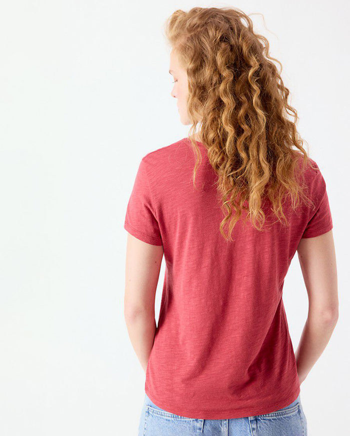 Jacksonville Scoop S/S Tee- Lingonberry