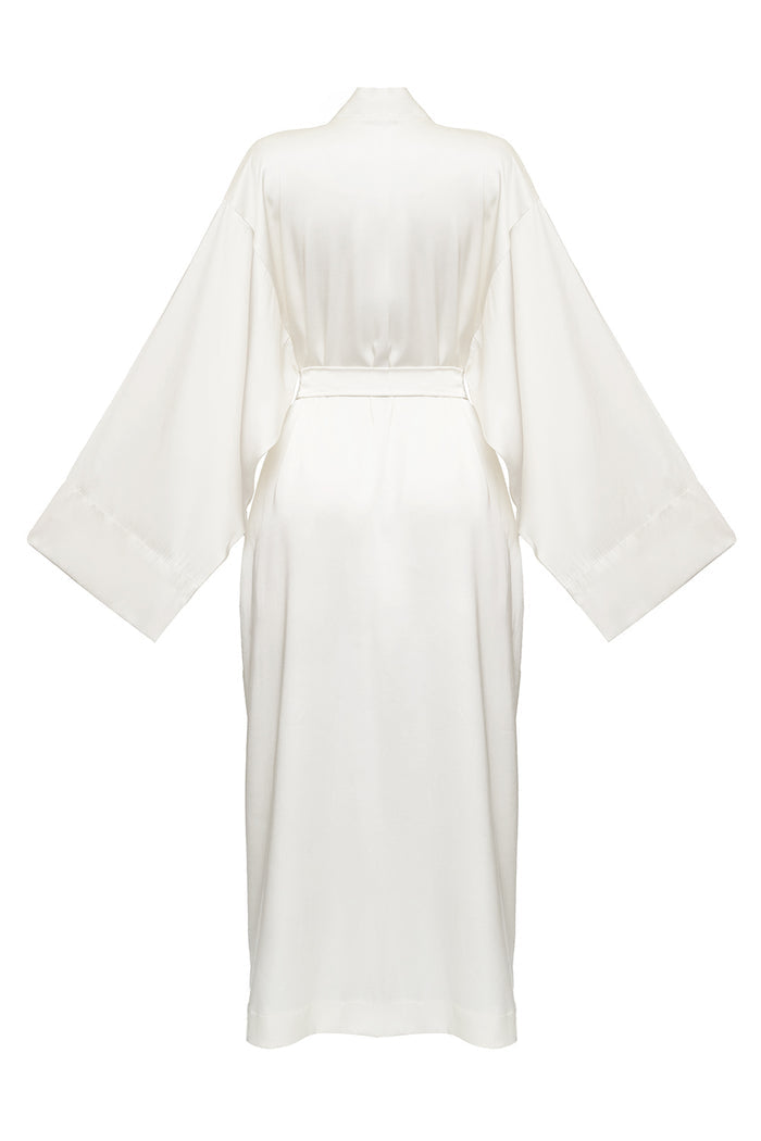Kasumi bridal kimono robe
