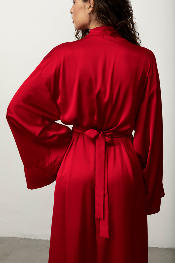 Kasumi red kimono robe