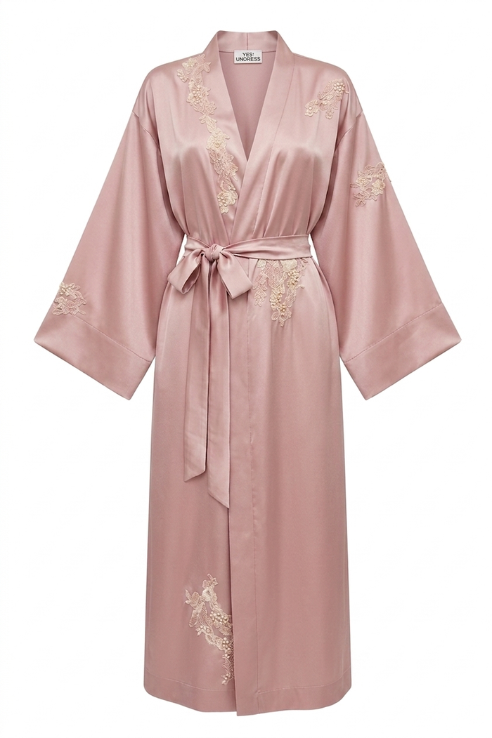Kasumi Signatures Peony kimono robe