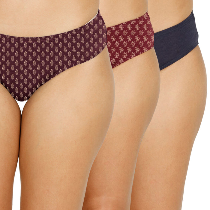 Organic Bamboo inner elastic printed Bikini for women-pack of 3's photograph that's made with an innovative bamboo and organic cotton fabric from Lavos Performance, a carbon neutral eco-fashion company. Lavos Performance Women's Bikini Panty comes in a pack of 3 with assorted colors. Perfect for your day-to-day routine. Made of signature Air jersey fabric that is extremely soft, lightweight, and skin-friendly. Added front and back coverage. Anti-bacterial and odor-free. Ultra Soft Bamboo/Cotton