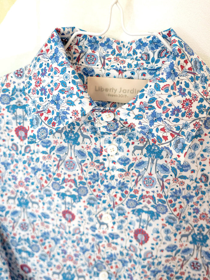 Liberty London Long Sleeves Button Up Shirt, Blue Animal Floral Print Chemise, Handmade Clothing