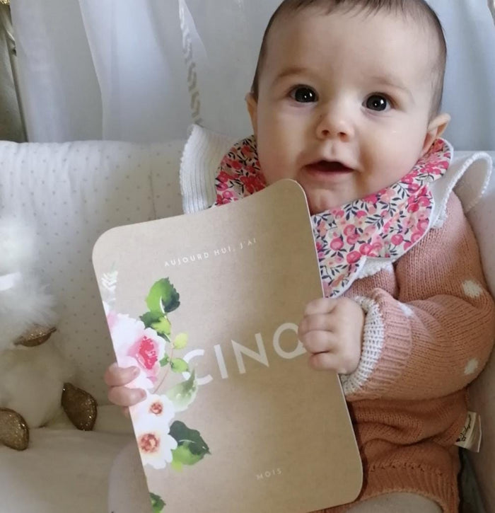 Liberty London Scallop Bibs, New Born Gift, Baby Drool Catcher, Bandana Burp Cloth, Organic Cotton Flower Print, Ditsy Floral Handmade Wear