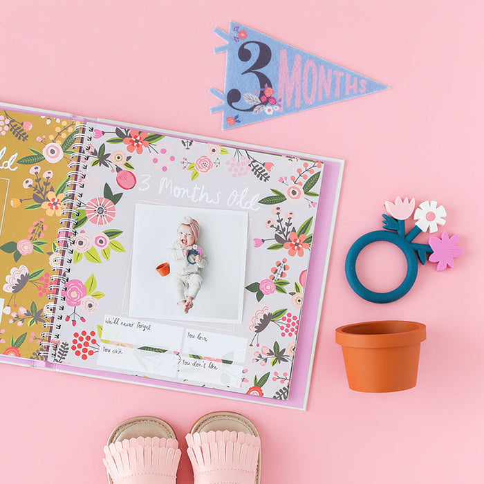 Little Artist Memory Baby Book - Babies in Bloom