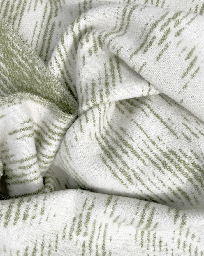 Maison Deux Blanket MOOOI BLUSING SLOTH Olive Cream