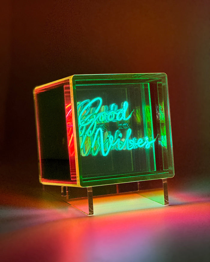 MITBox GOOD VIBES  Rechargeable Multicolor