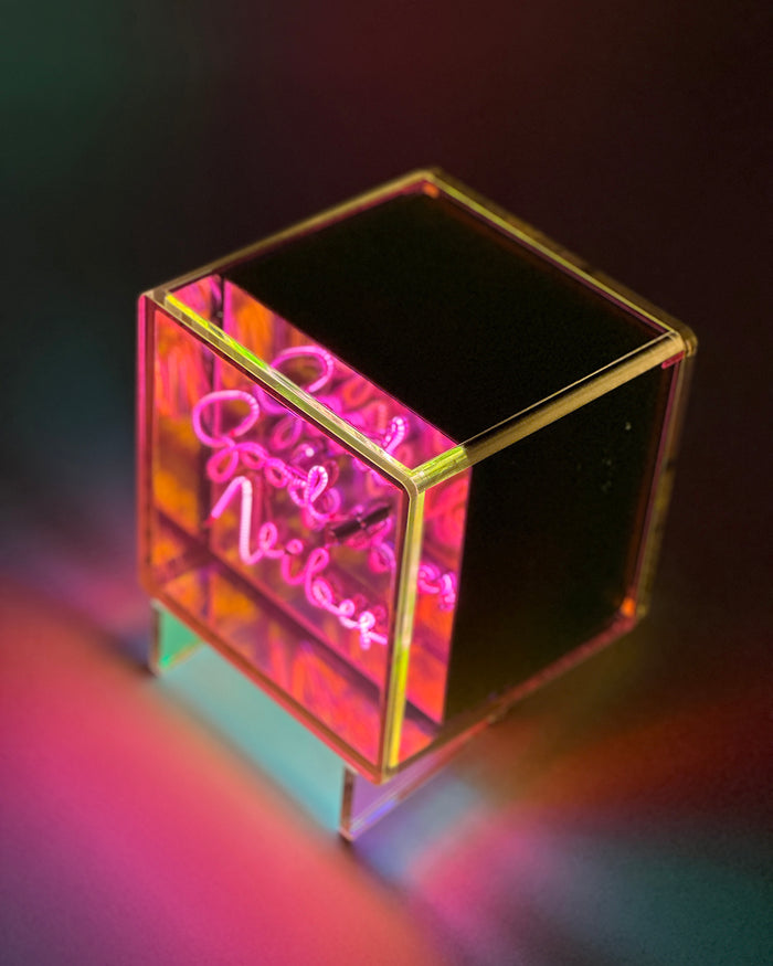 MITBox GOOD VIBES  Rechargeable Multicolor
