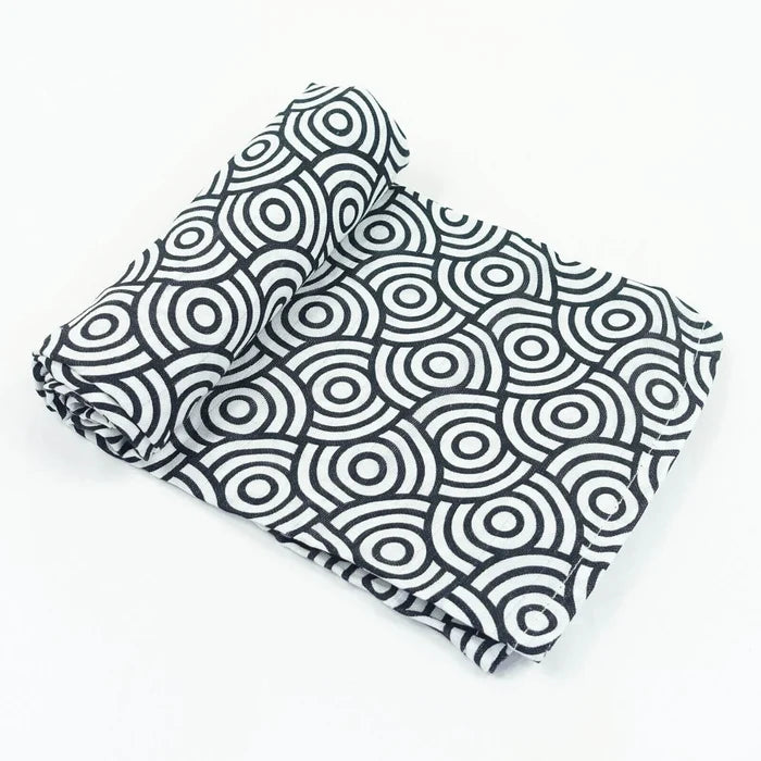 MuslinZ Bamboo/Organic Cotton Muslin Swaddle 120x120cm - Black Swirl - ebebek - Black Friday