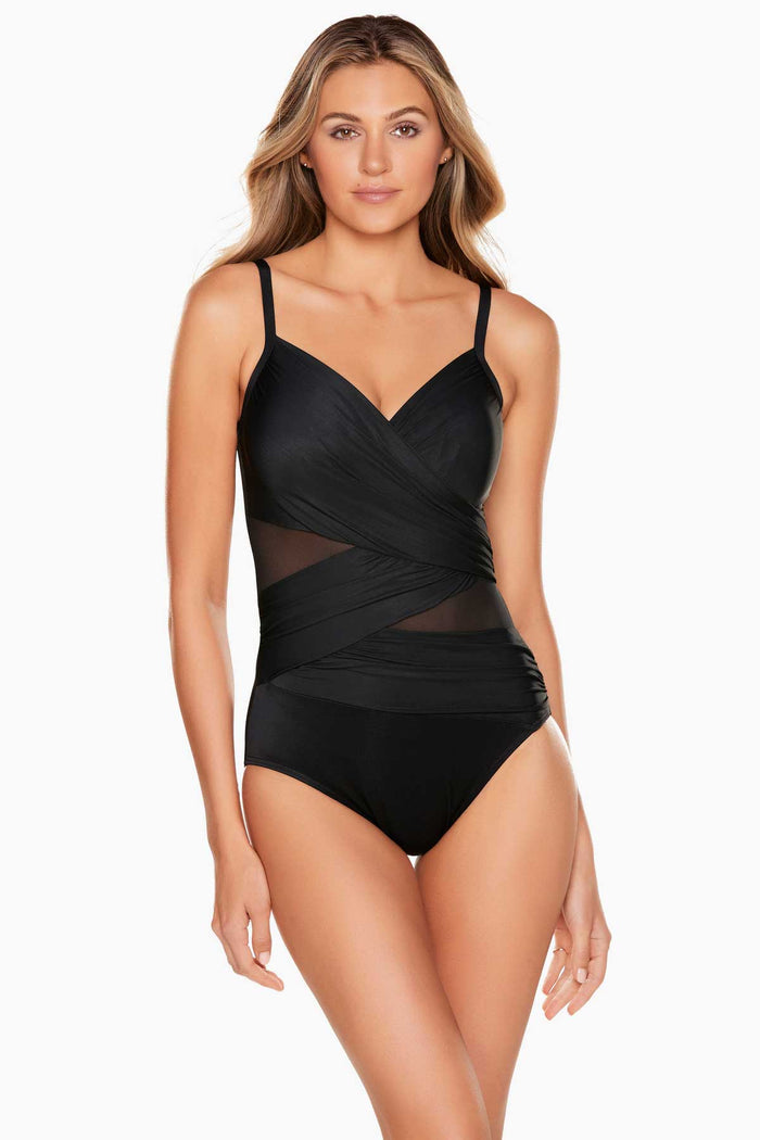 Mystique One Piece