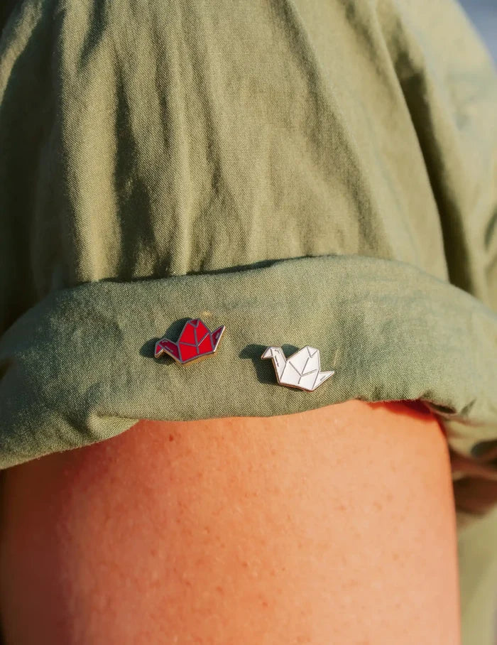 Origami lucky crane enamel pin