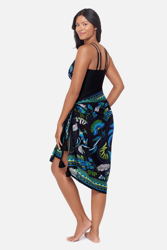 Side view of Pareo Swim Cover Up in Taj Mahal