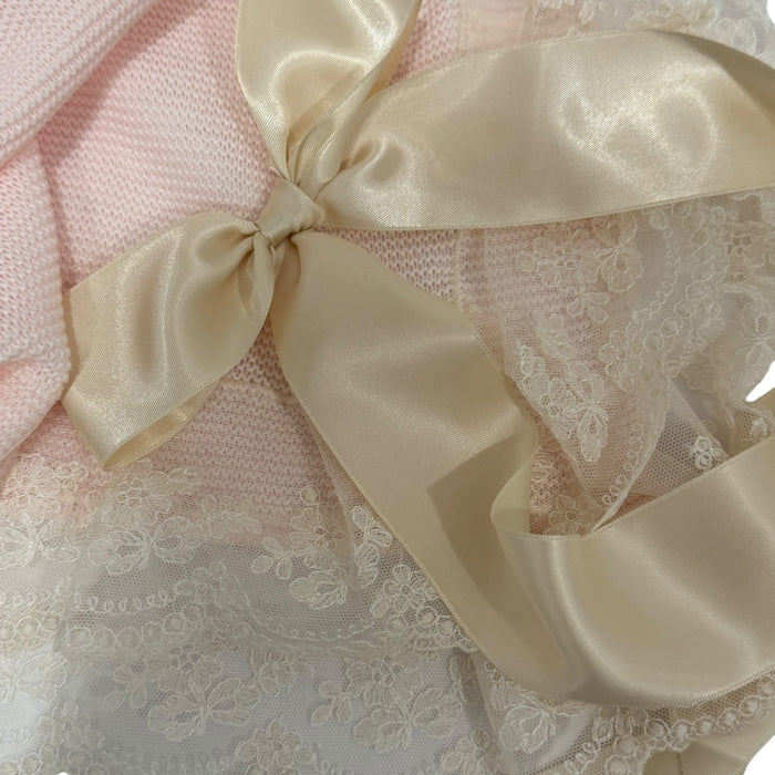 PREORDER Victoria Baby Pink & Ivory Luxe Knitted Blanket (SHIPS OCTOBER)