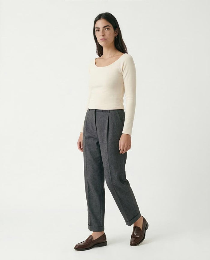 Ravin Women's Rib-Knit Long Sleeve Ballet Neck Top - Cream - R207485
