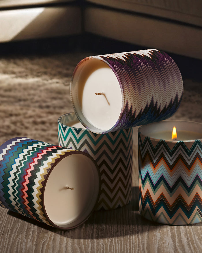 Scented Candle MICRO ZIG ZAG 220gr  diam. 3.3", H 3.5"