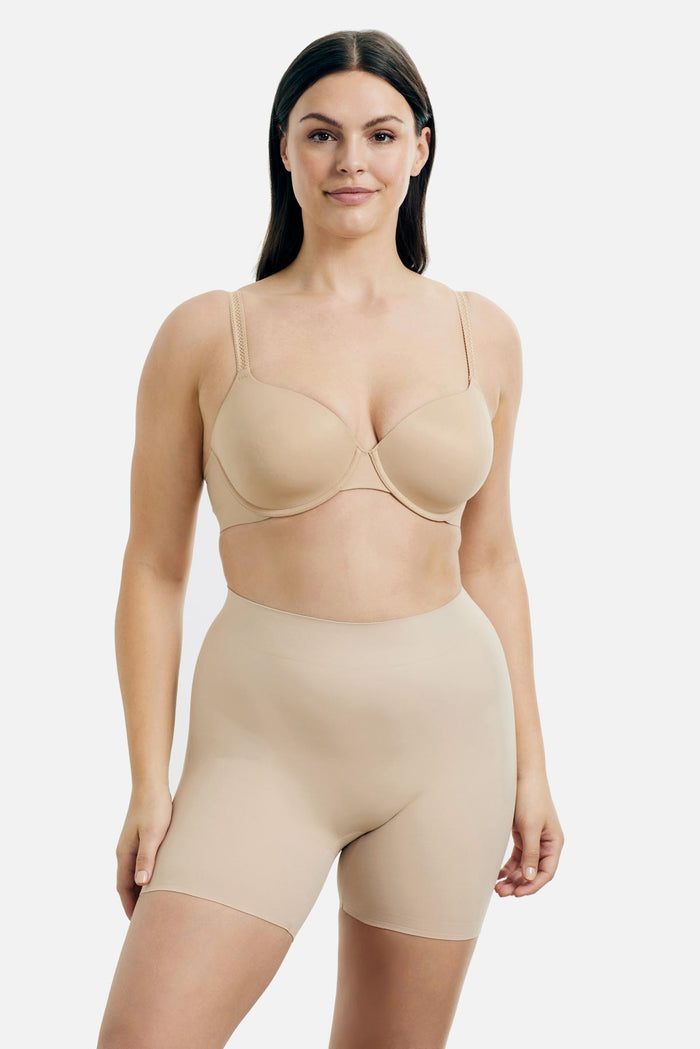 Sleek Essentials Shaping Mid-Thigh Short