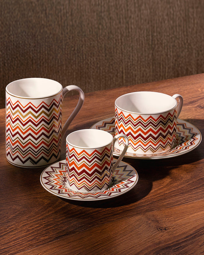 Tea Cup & Saucer ICONIC Set of 2 in Luxury Box diam. 3.3", H 2.3", cap. 7.5 oz, Saucer dim. 6"