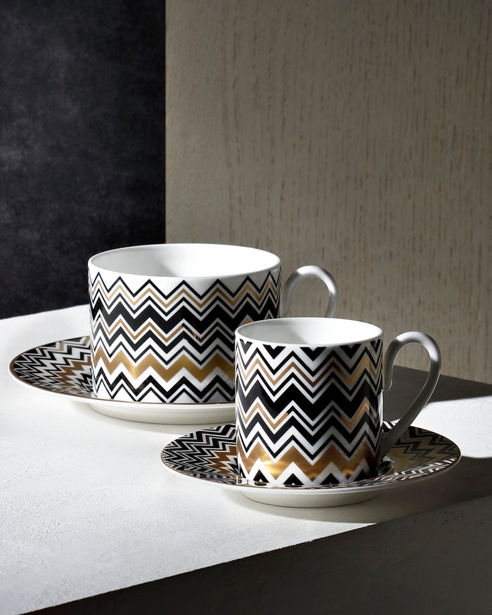 Tea Cup & Saucer ZIG ZAG Set of 2 in Luxury Box Gold diam. 3.3", H 2.3", cap. 7.5 oz, Saucer diam. 6"