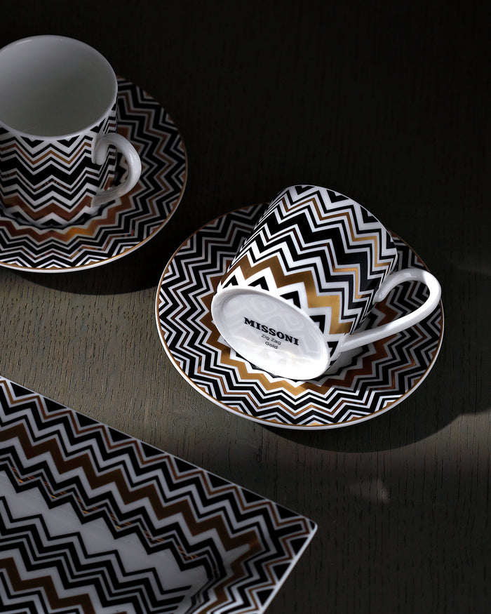 Tea Cup & Saucer ZIG ZAG Set of 2 in Luxury Box Gold diam. 3.3", H 2.3", cap. 7.5 oz, Saucer diam. 6"