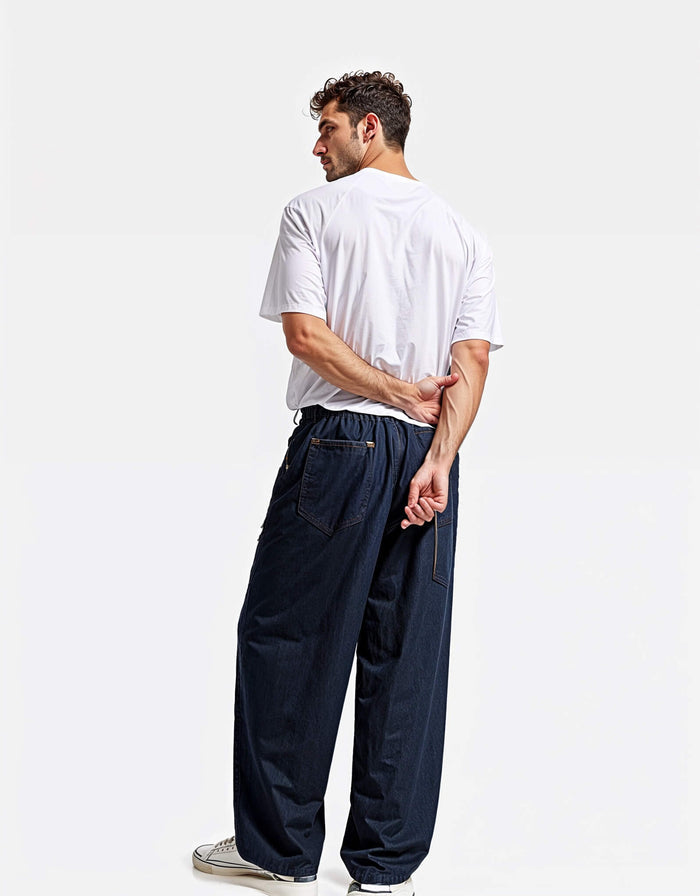 Wide-Leg Jeans