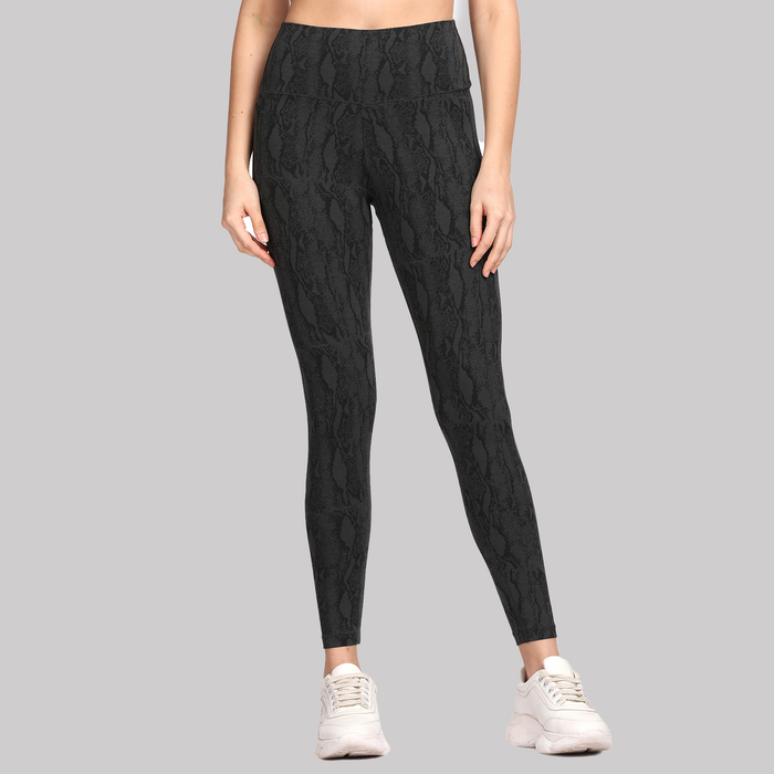 Women’s Organic Yoga Pant for Flexible, Breathable Movement