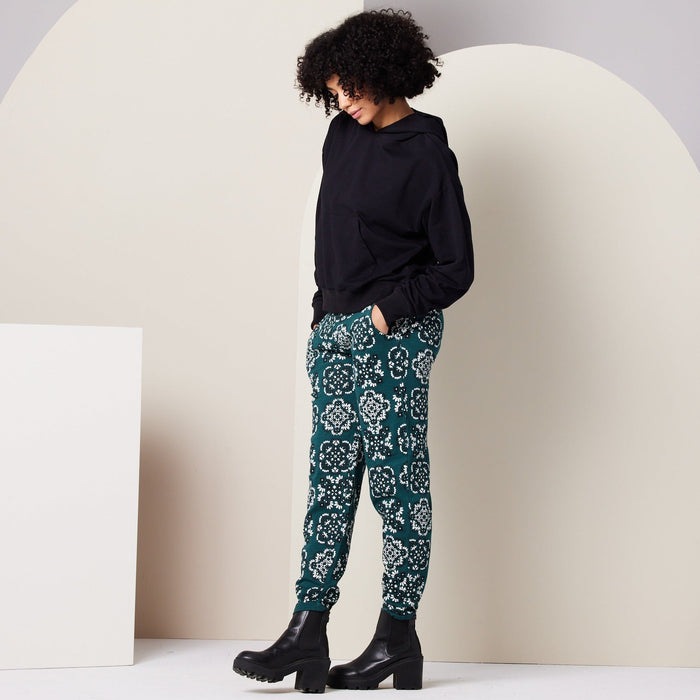 Women's Relaxed Hoodie