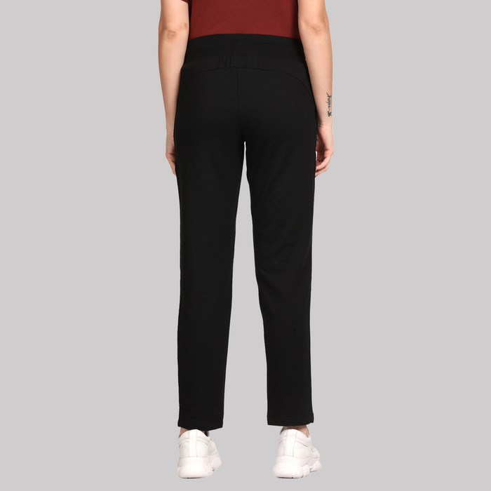 Women’s Track Pants for Training, Warm-Ups & Everyday Wear