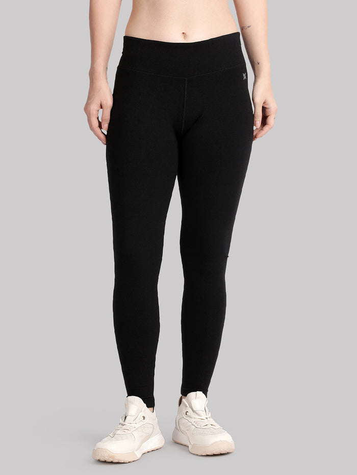 Women’s Yoga Pants Designed for Everyday Practice & Comfort