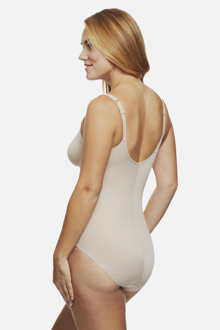 Wonderful U® Firm Control Body Briefer
